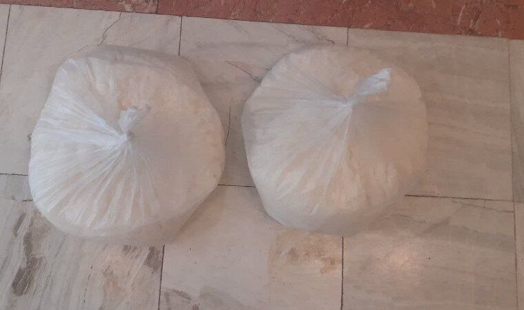 کشف نزدیک به ۲۰ کیلوگرم شیشه و دستگیری سه قاچاقچی در جاده سرچم_اردبیل