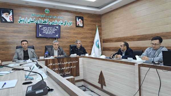 راه‌اندازی مرکز مانیتورینگ منابع طبیعی در اردبیل؛ مقابله هوشمند با قاچاق چوب و اجرای ۴۸ پروژه آبخیزداری